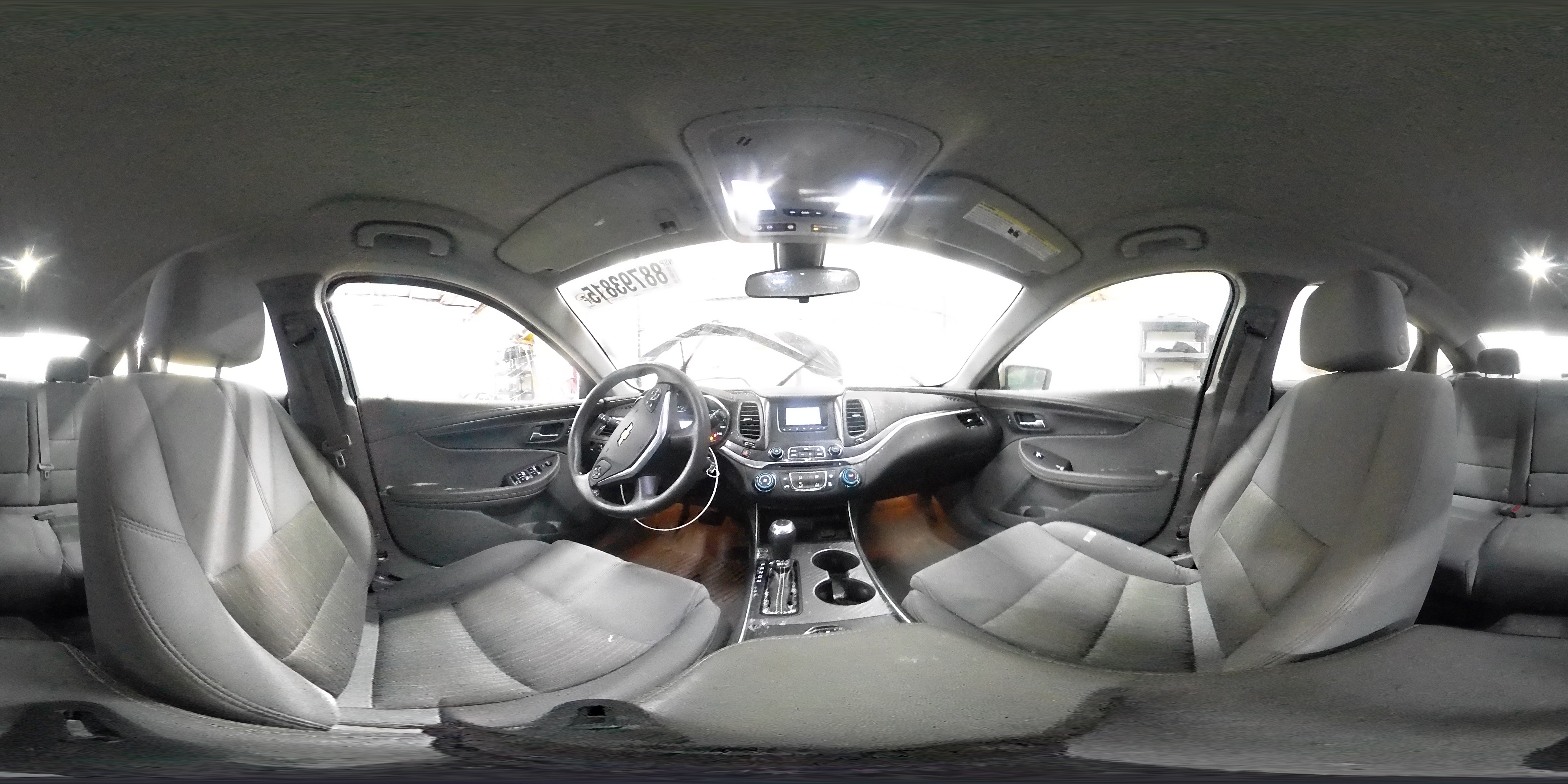 2014 Chevrolet Impala - Image 13