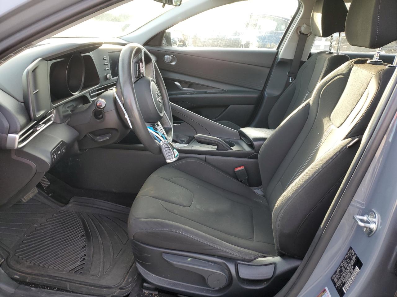 2021 Hyundai Elantra - Image 7