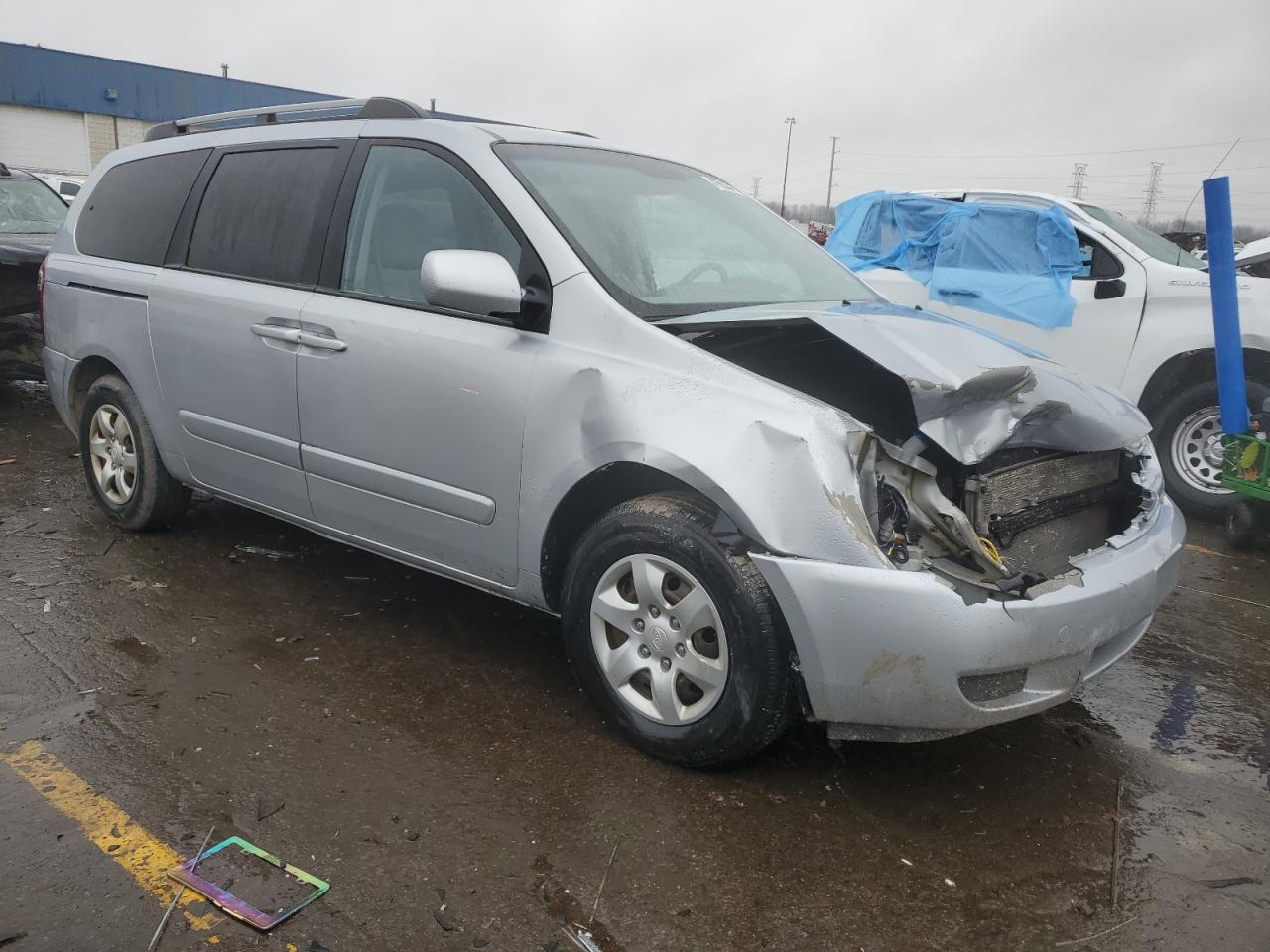 2009 Kia Sedona - Image 4