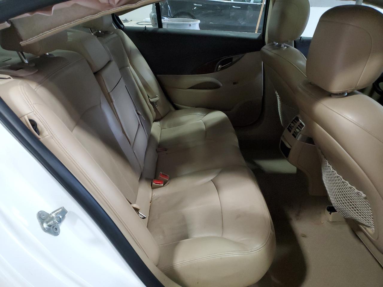 2013 Buick LaCrosse - Image 11
