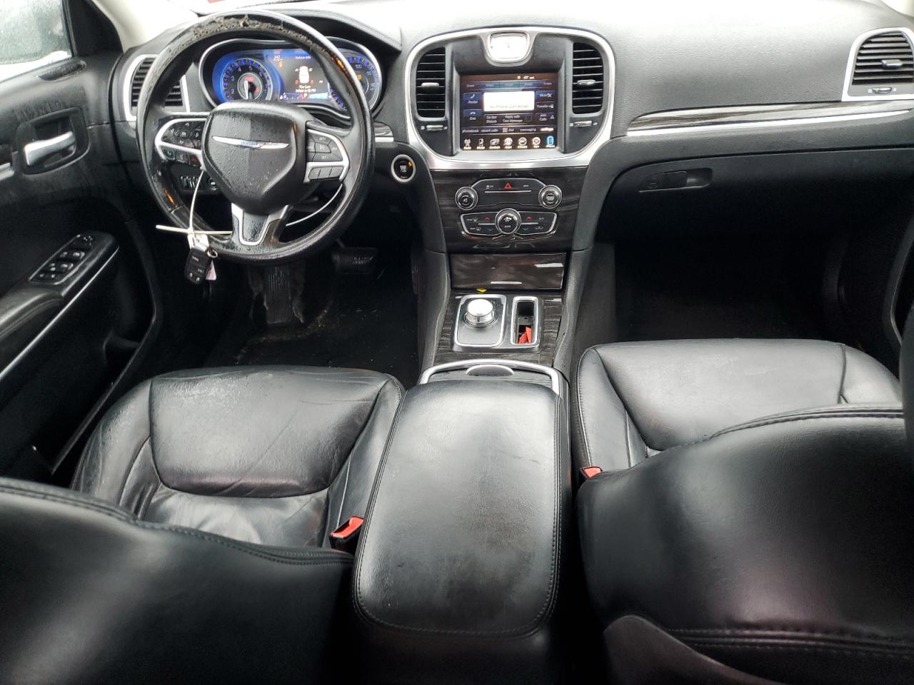 2015 Chrysler 300 - Image 8