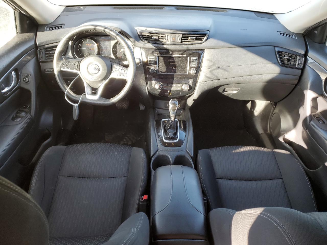 2020 Nissan Rogue - Image 8