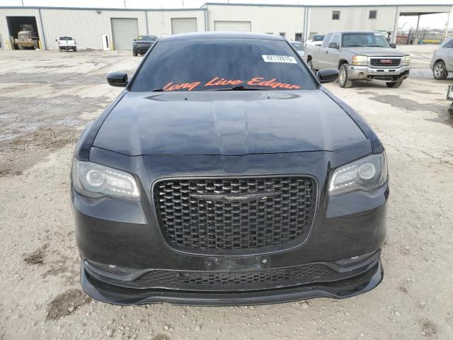  CHRYSLER 300 2016 Чорний