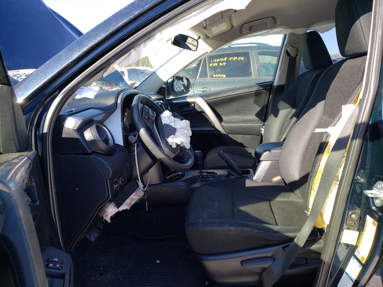 2018 Toyota RAV 4 - Image 7