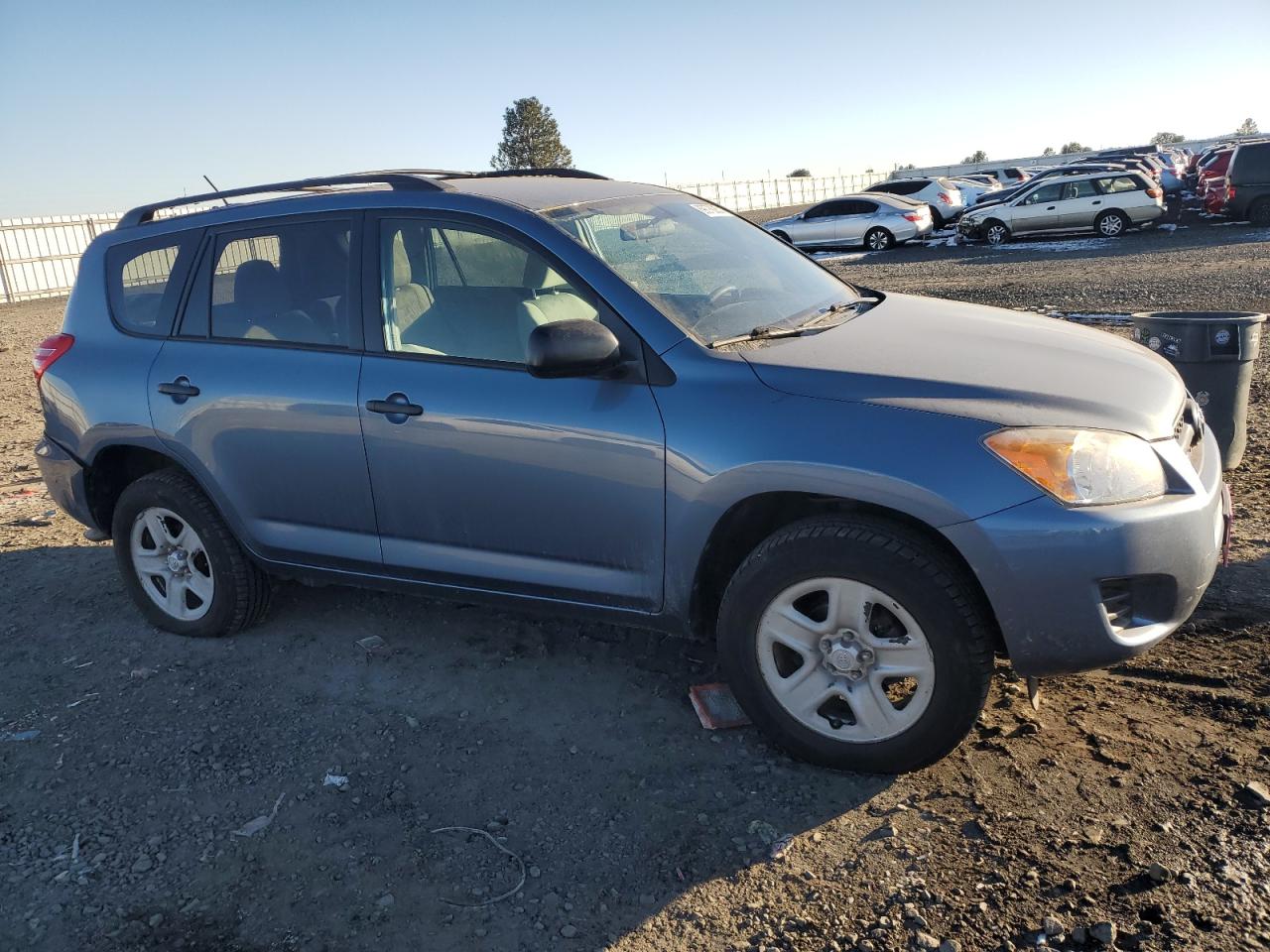 2011 Toyota RAV 4 - Image 4