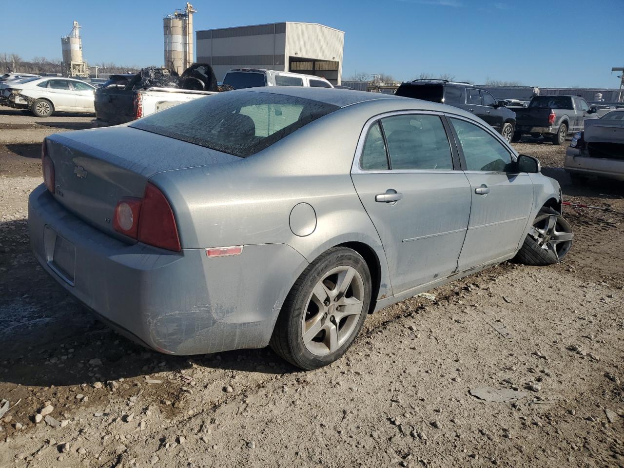 2009 Chevrolet Malibu - Image 3