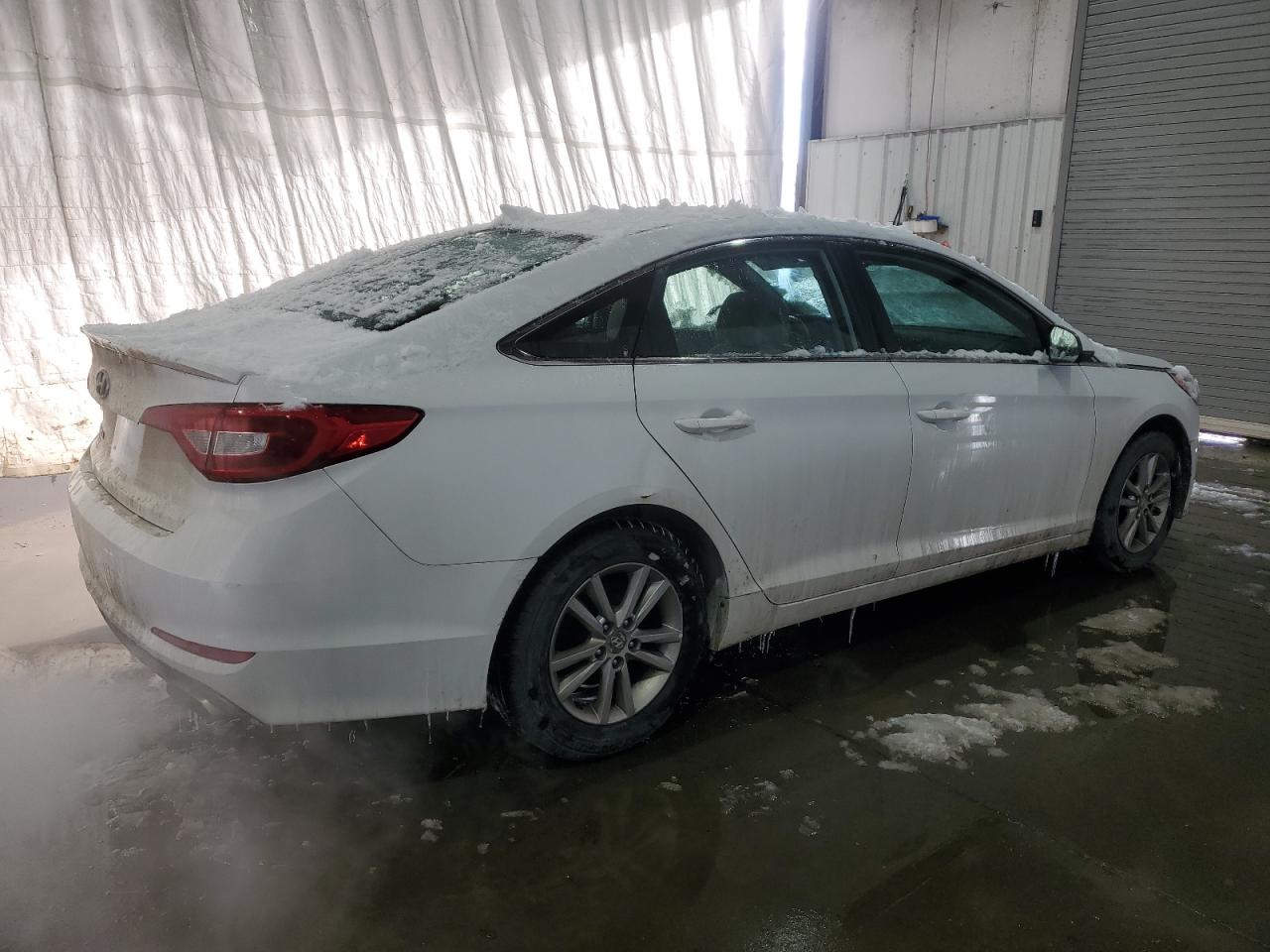 2016 Hyundai Sonata - Image 3
