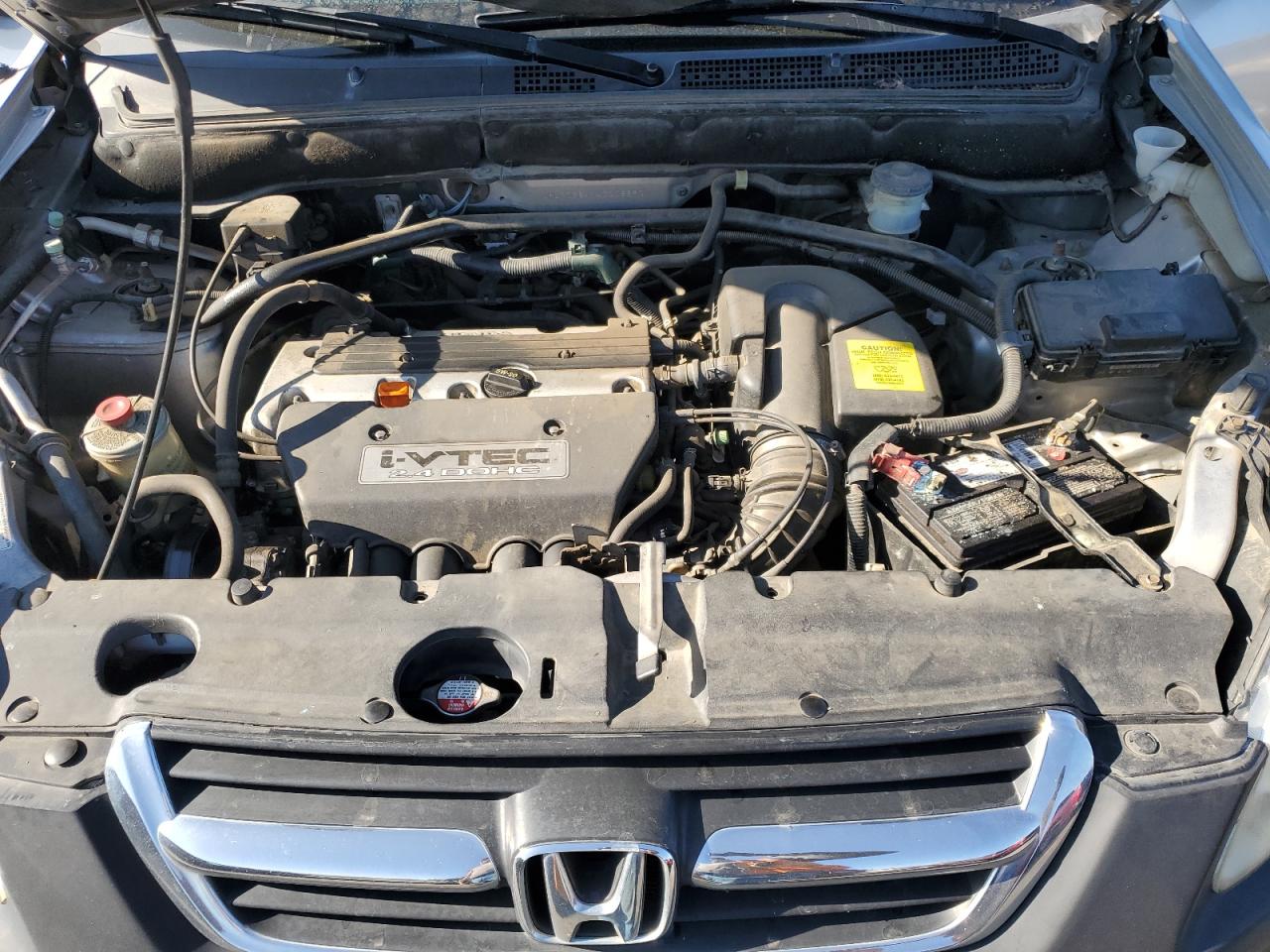 2004 Honda CR-V - Image 12