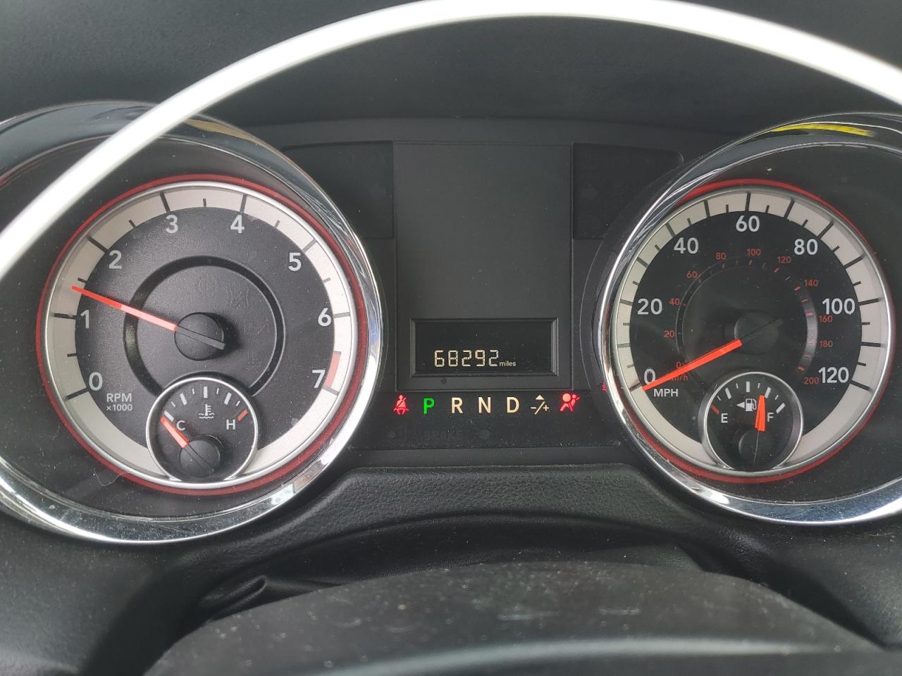 2016 Dodge Caravan - Image 9