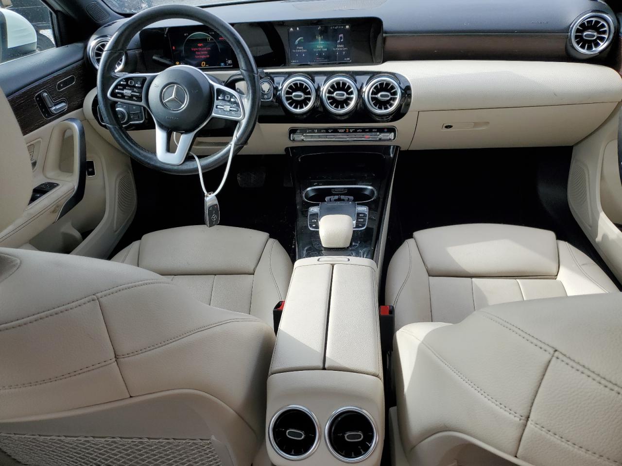2019 Mercedes-Benz A-klasse - Image 8
