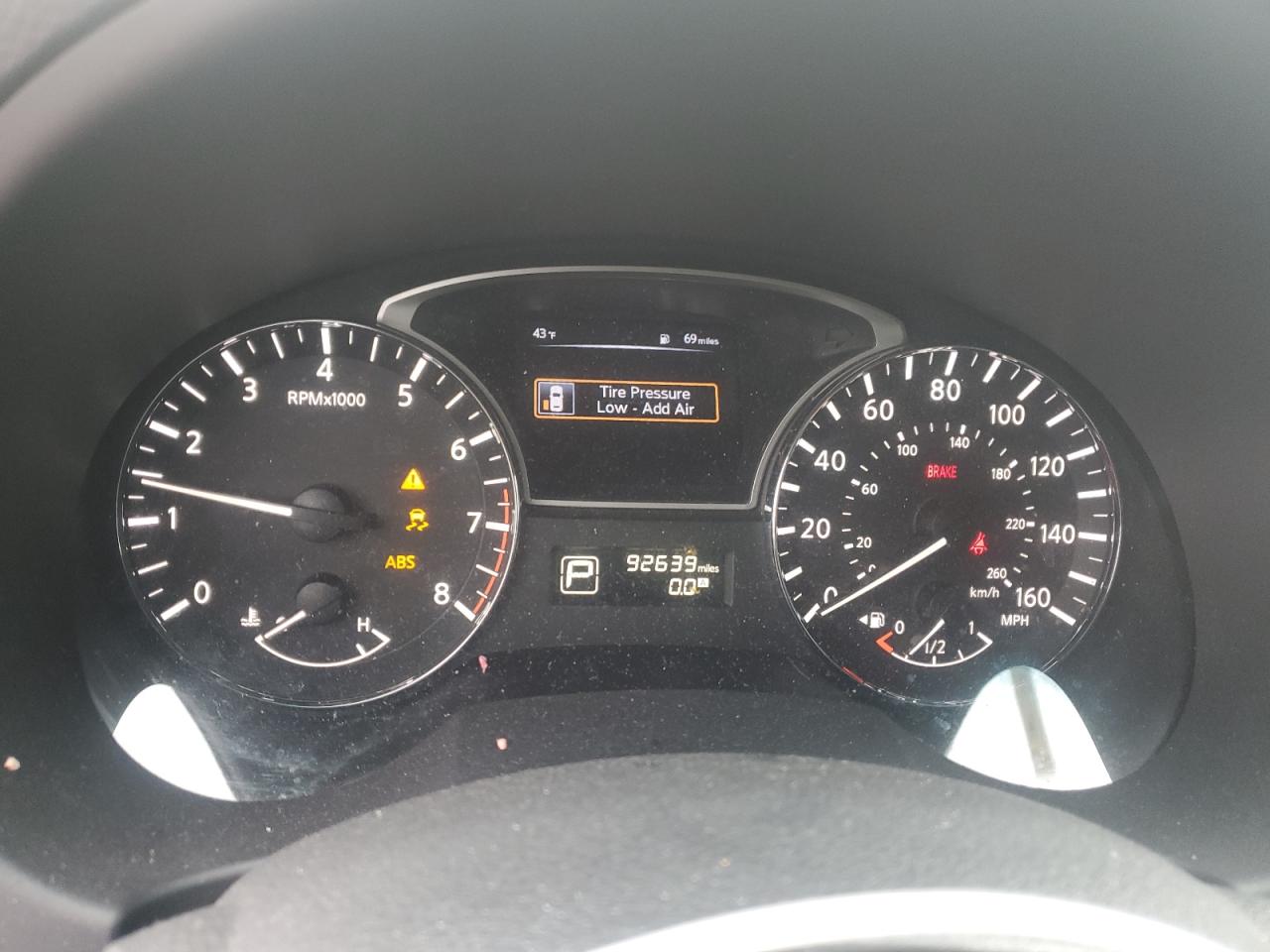 2015 Nissan Altima - Image 9
