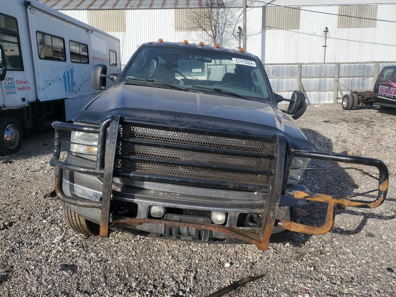 2007 Ford F350 - Image 5