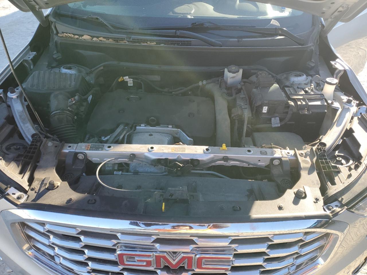 2018 GMC Terrain - Image 12