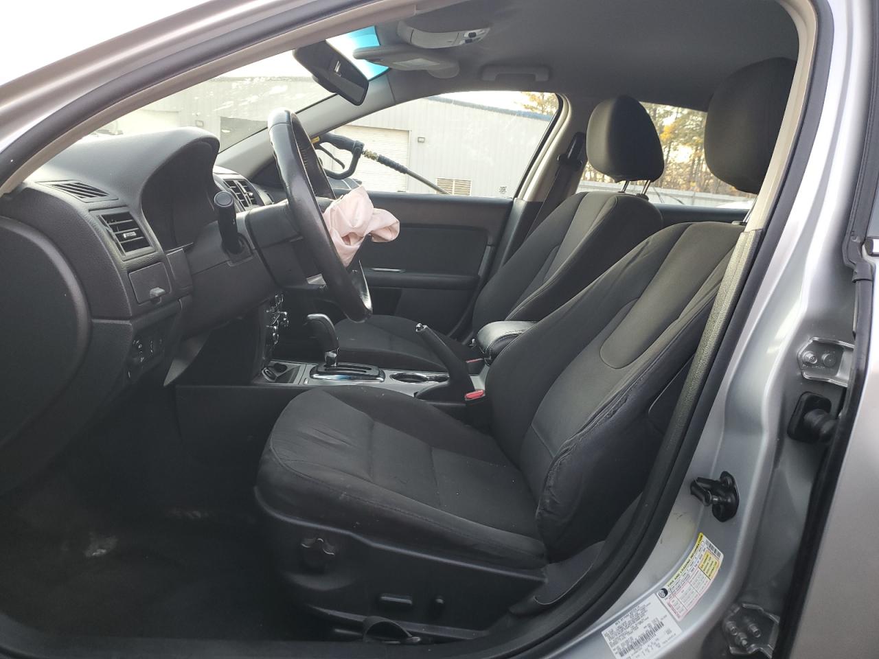 2010 Ford Fusion - Image 7