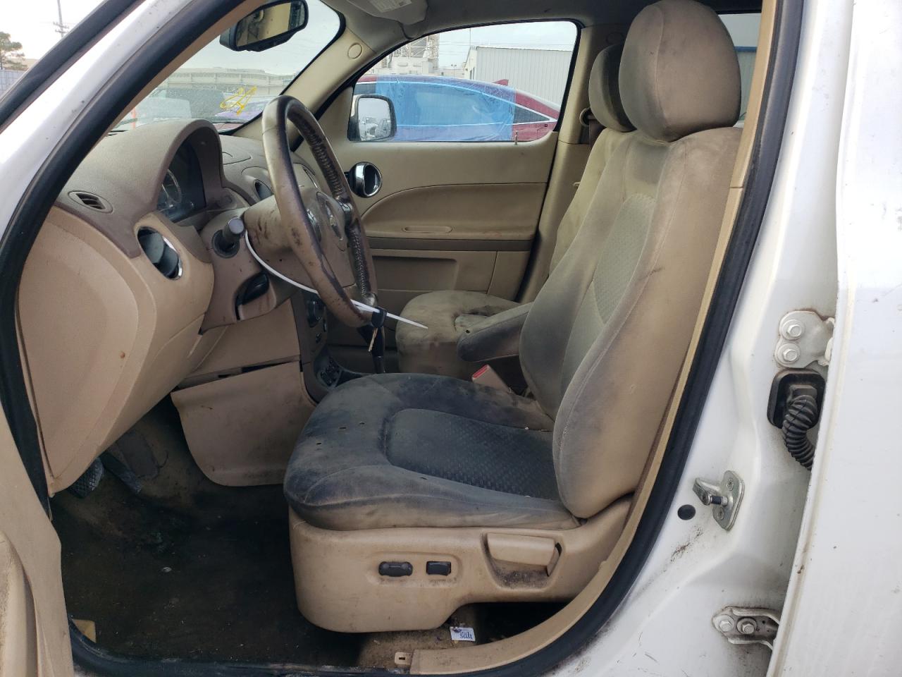 2006 Chevrolet HHR - Image 7