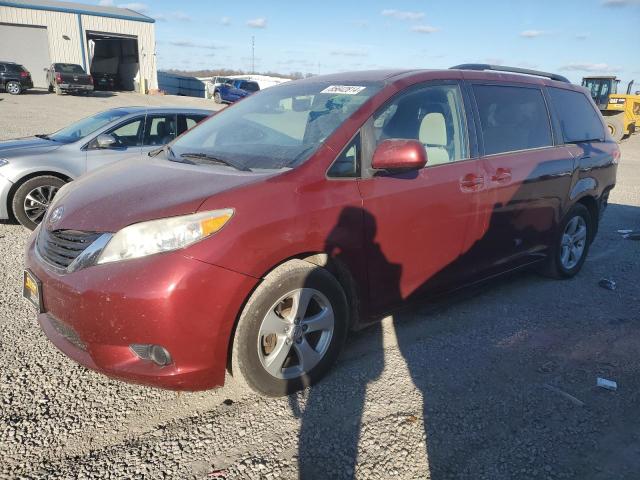 2014 Toyota Sienna Le