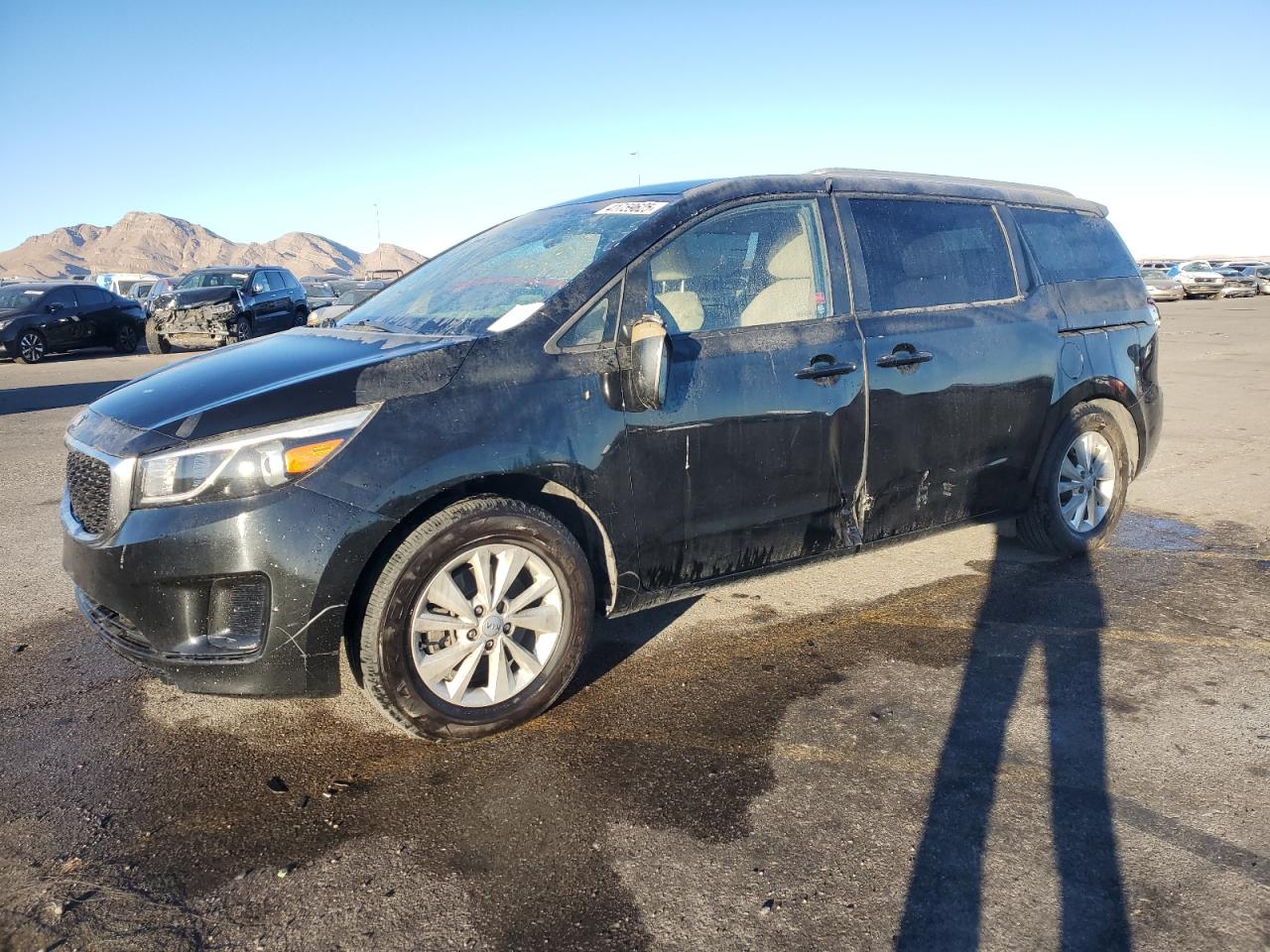 2016 Kia Sedona - Image 1