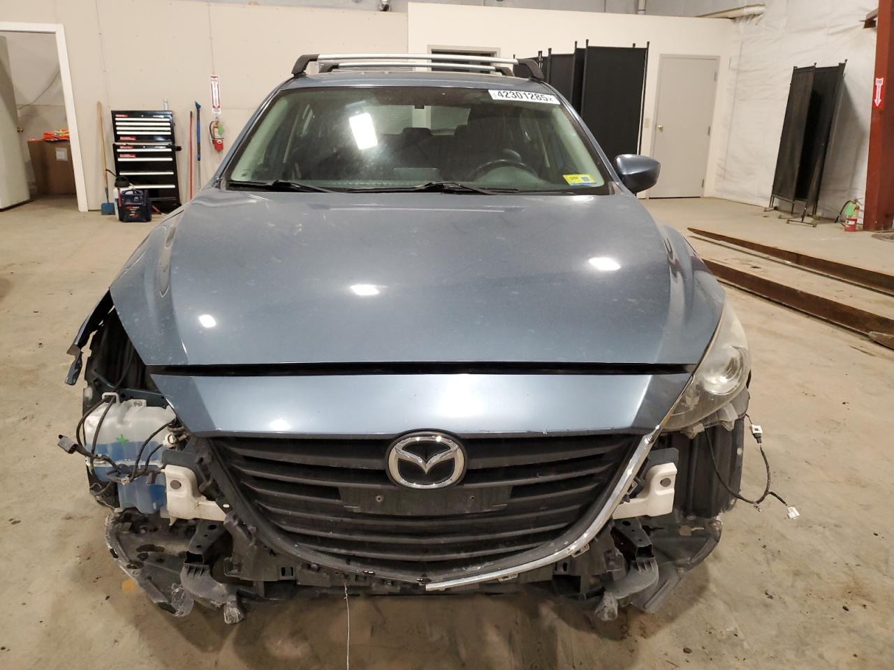 2014 Mazda 3 - Image 5