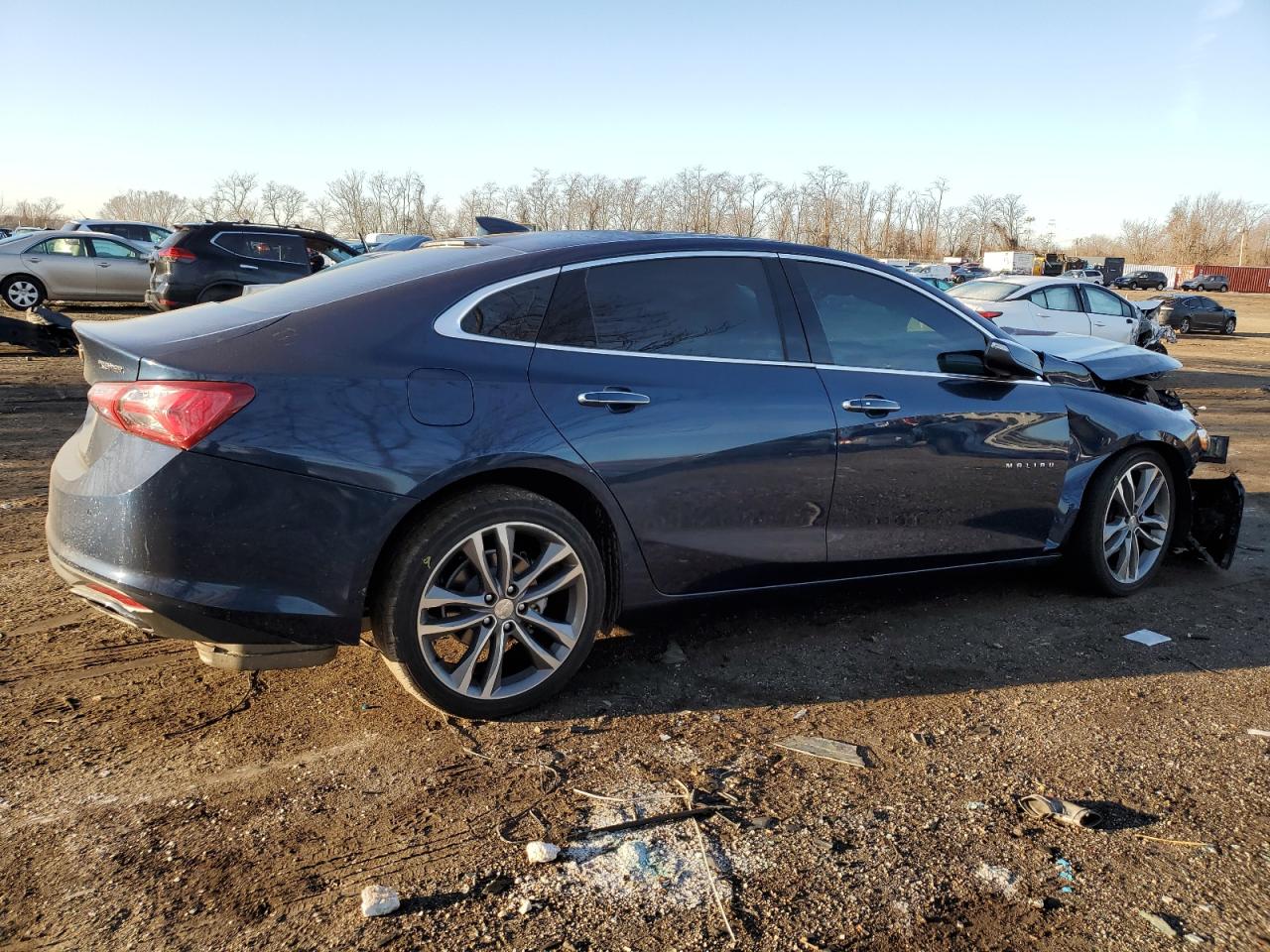 2020 Chevrolet Malibu - Image 3