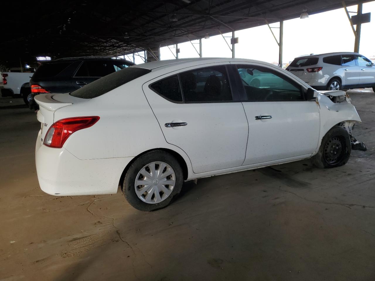 2016 Nissan Versa - Image 3