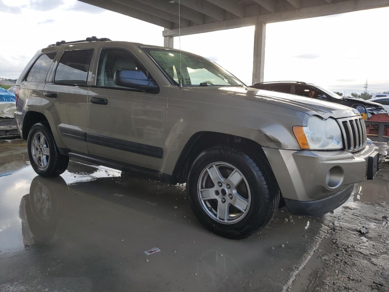 2005 Jeep Grand Cherokee - Image 4