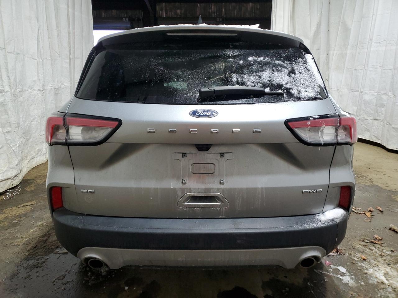 2022 Ford Escape - Image 6