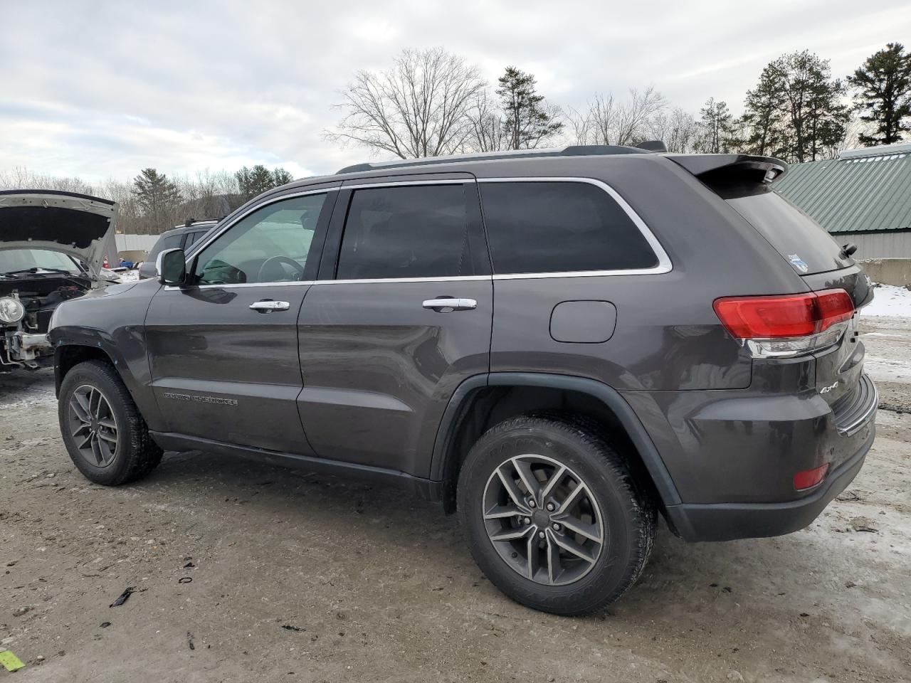 2019 Jeep Grand Cherokee - Image 2