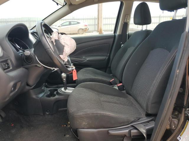  NISSAN VERSA 2018 Чорний