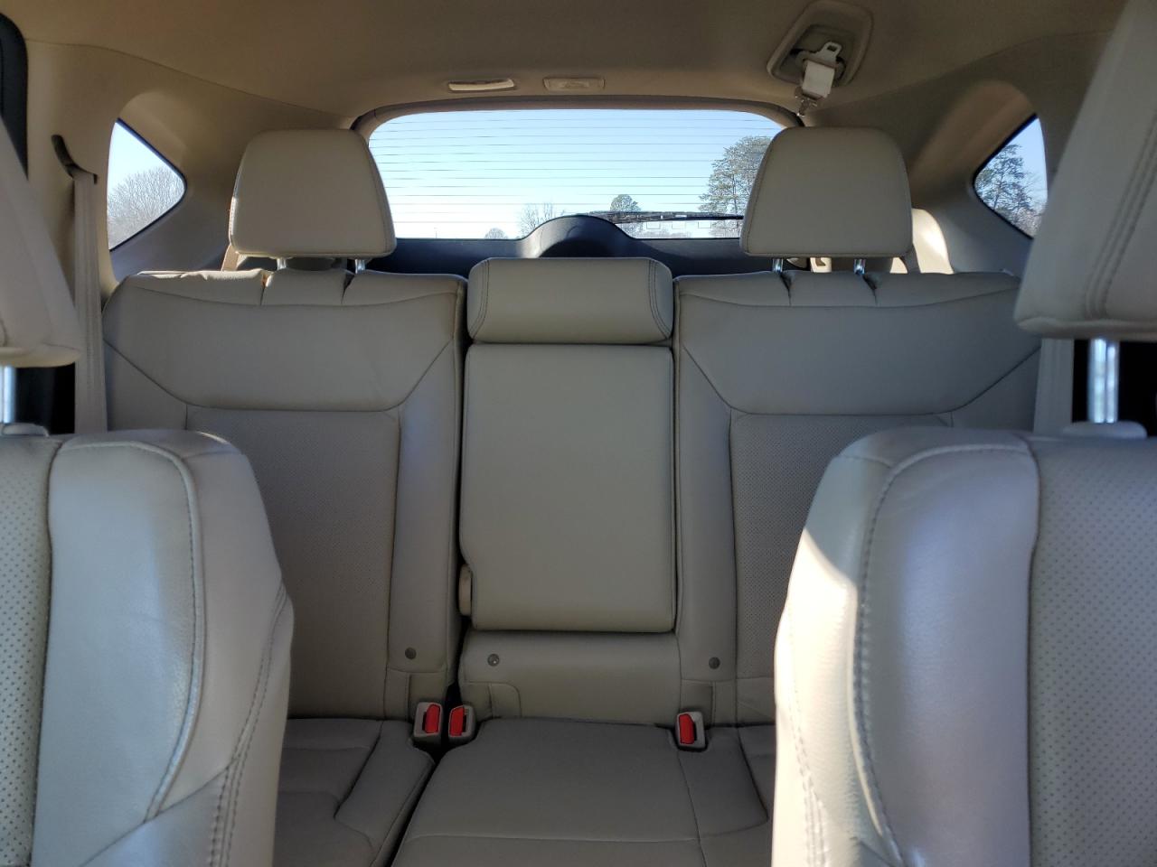 2015 Honda CR-V - Image 10