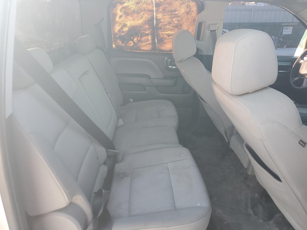 2018 Chevrolet Silverado - Image 10
