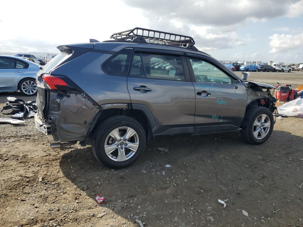 2021 Toyota RAV 4 - Image 3