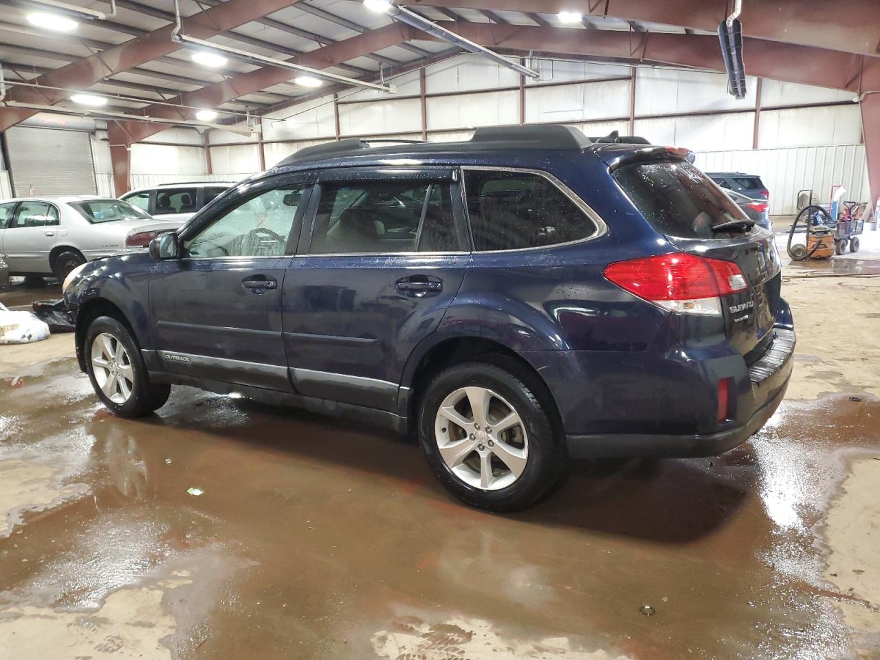 2013 Subaru Outback - Image 2