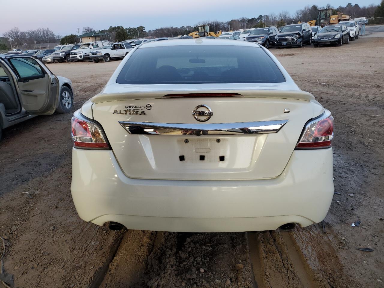 2015 Nissan Altima - Image 6