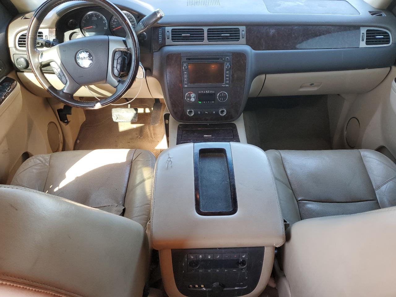 2011 GMC Yukon - Image 8