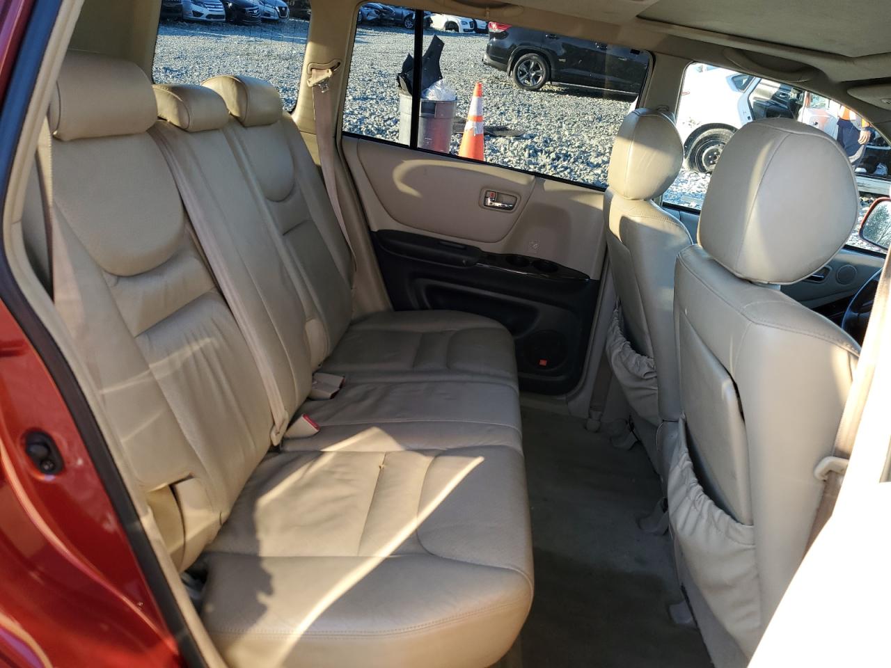 2001 Toyota Highlander - Image 11