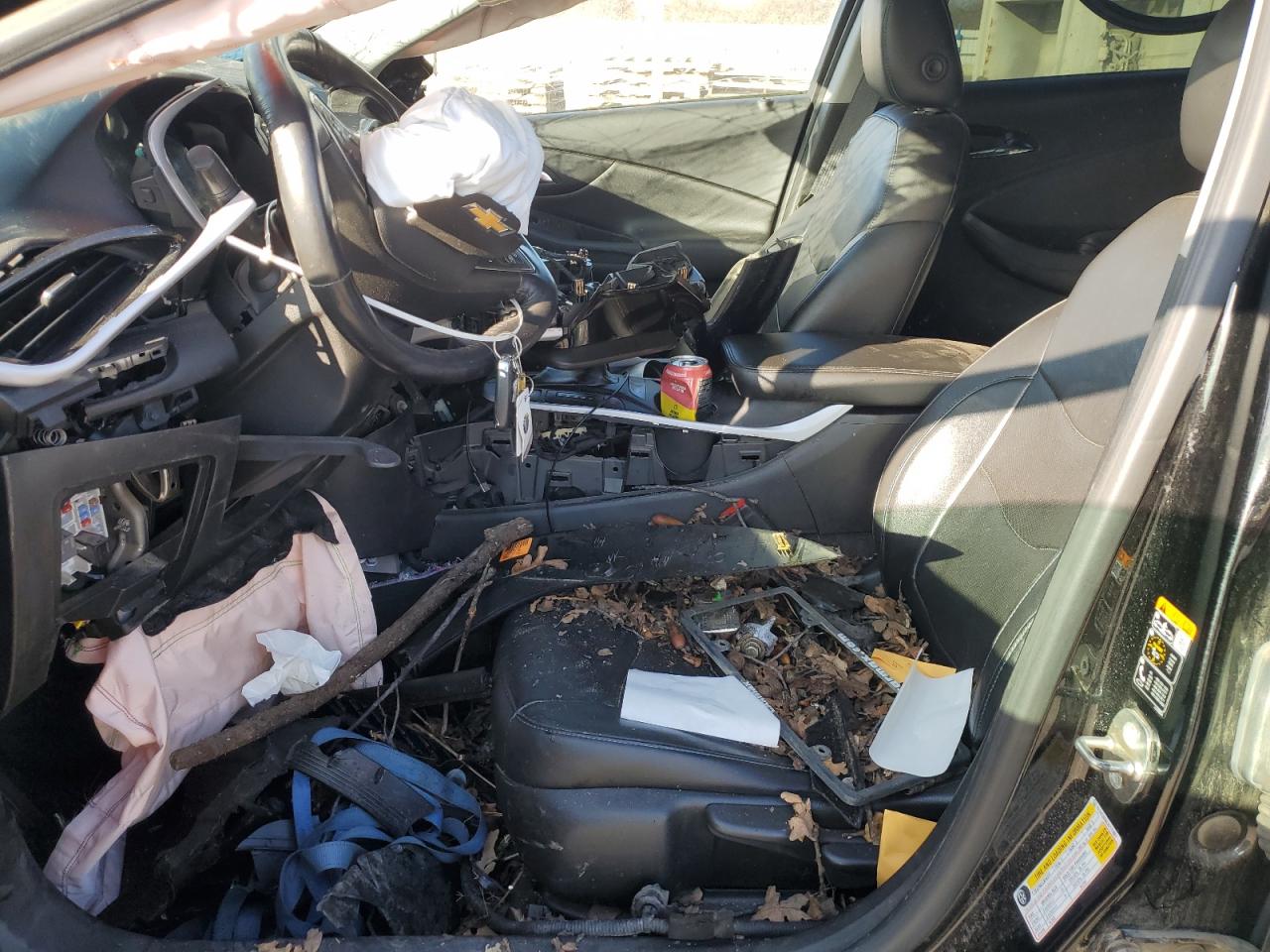 2018 Chevrolet Volt - Image 7