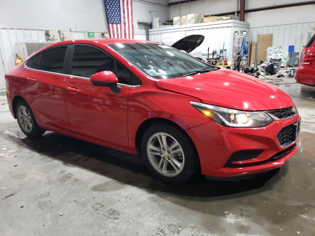 2018 Chevrolet Cruze - Image 4