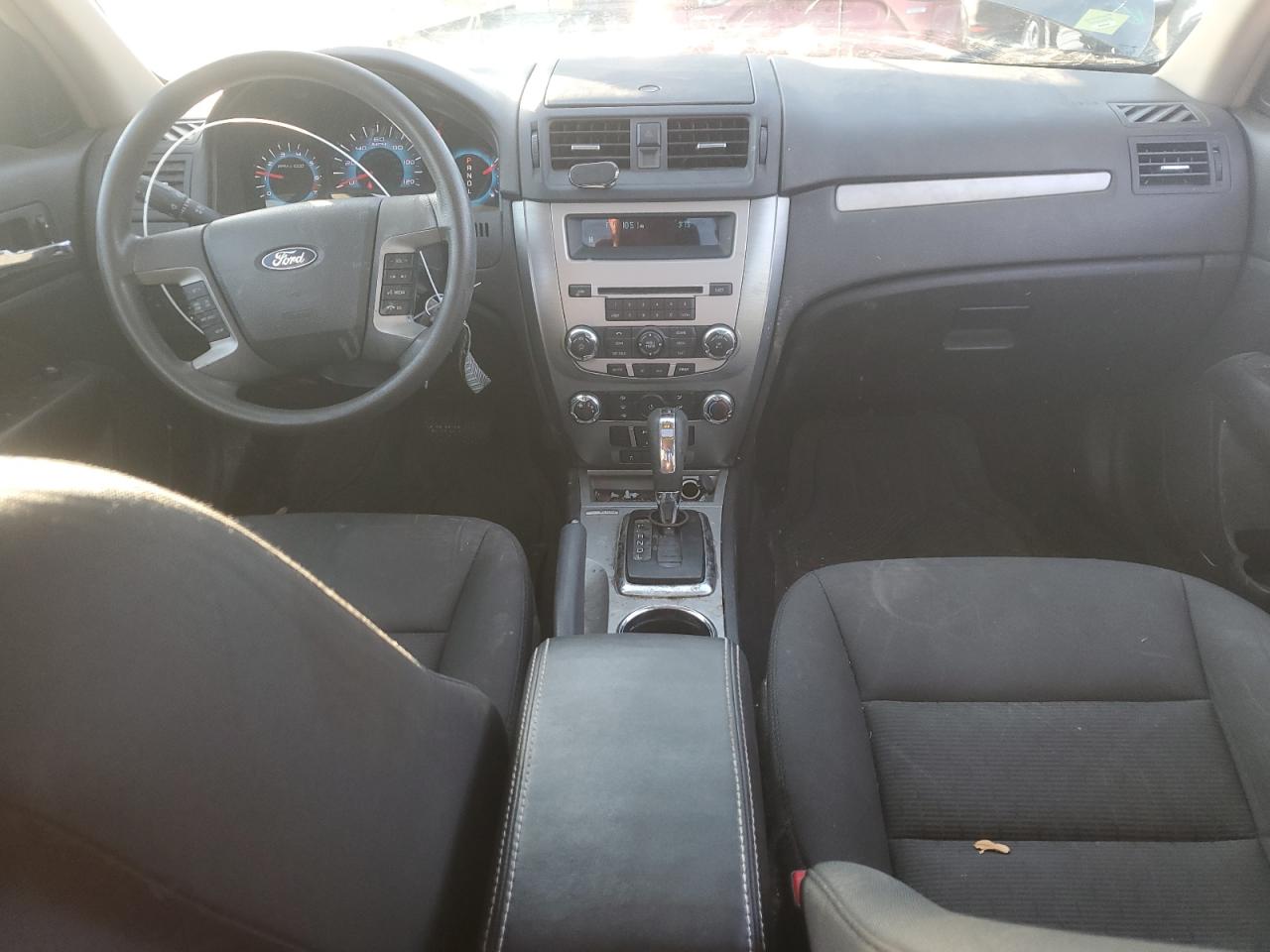 2010 Ford Fusion - Image 8