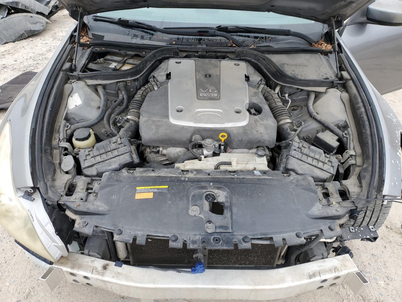 2010 Infiniti G - Image 13