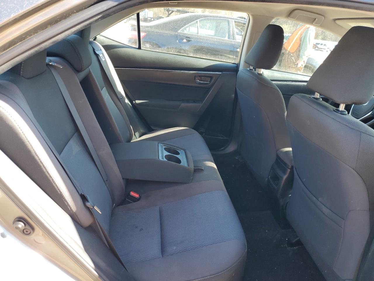2018 Toyota Corolla - Image 10
