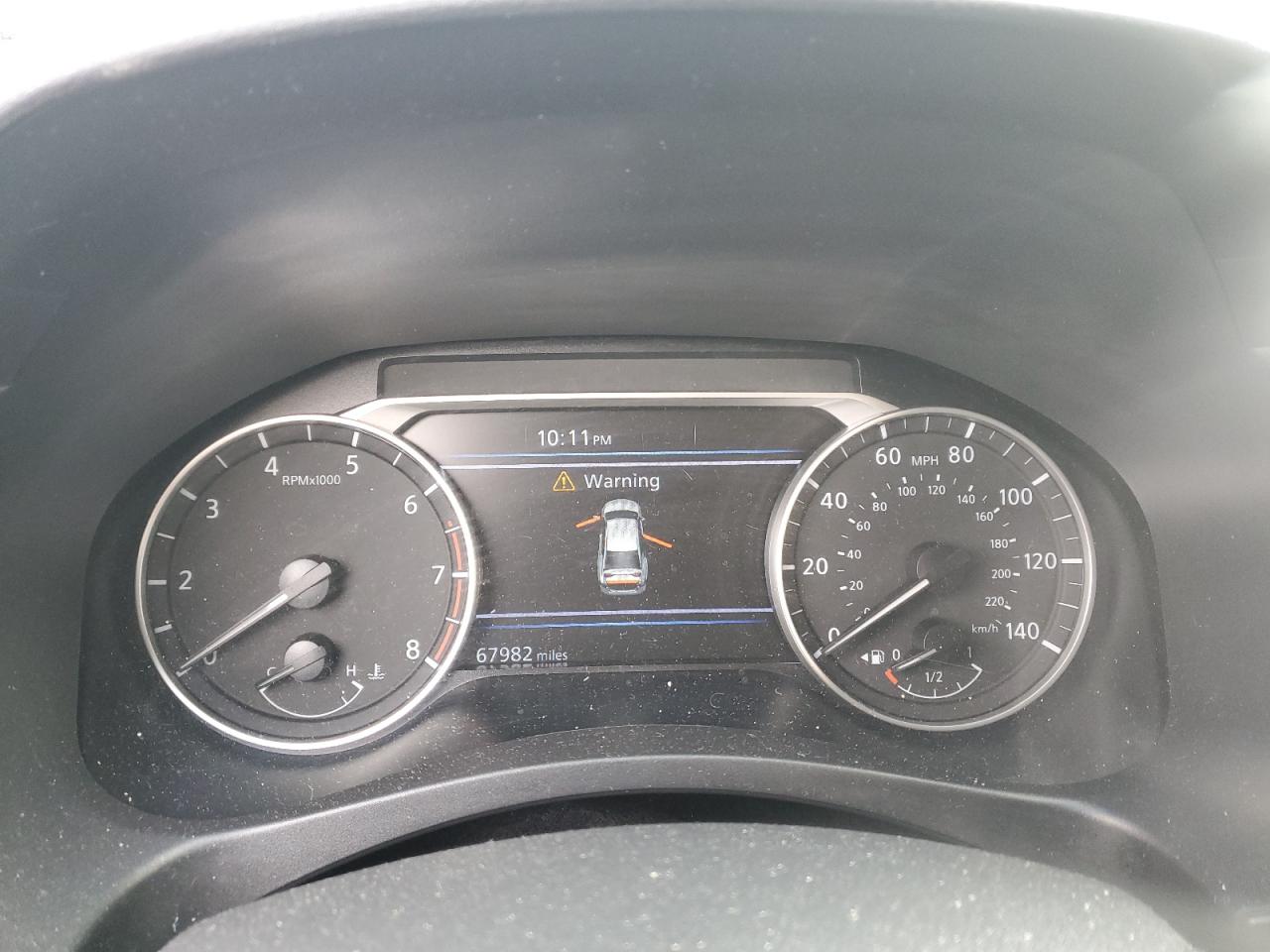 2021 Nissan Altima - Image 9