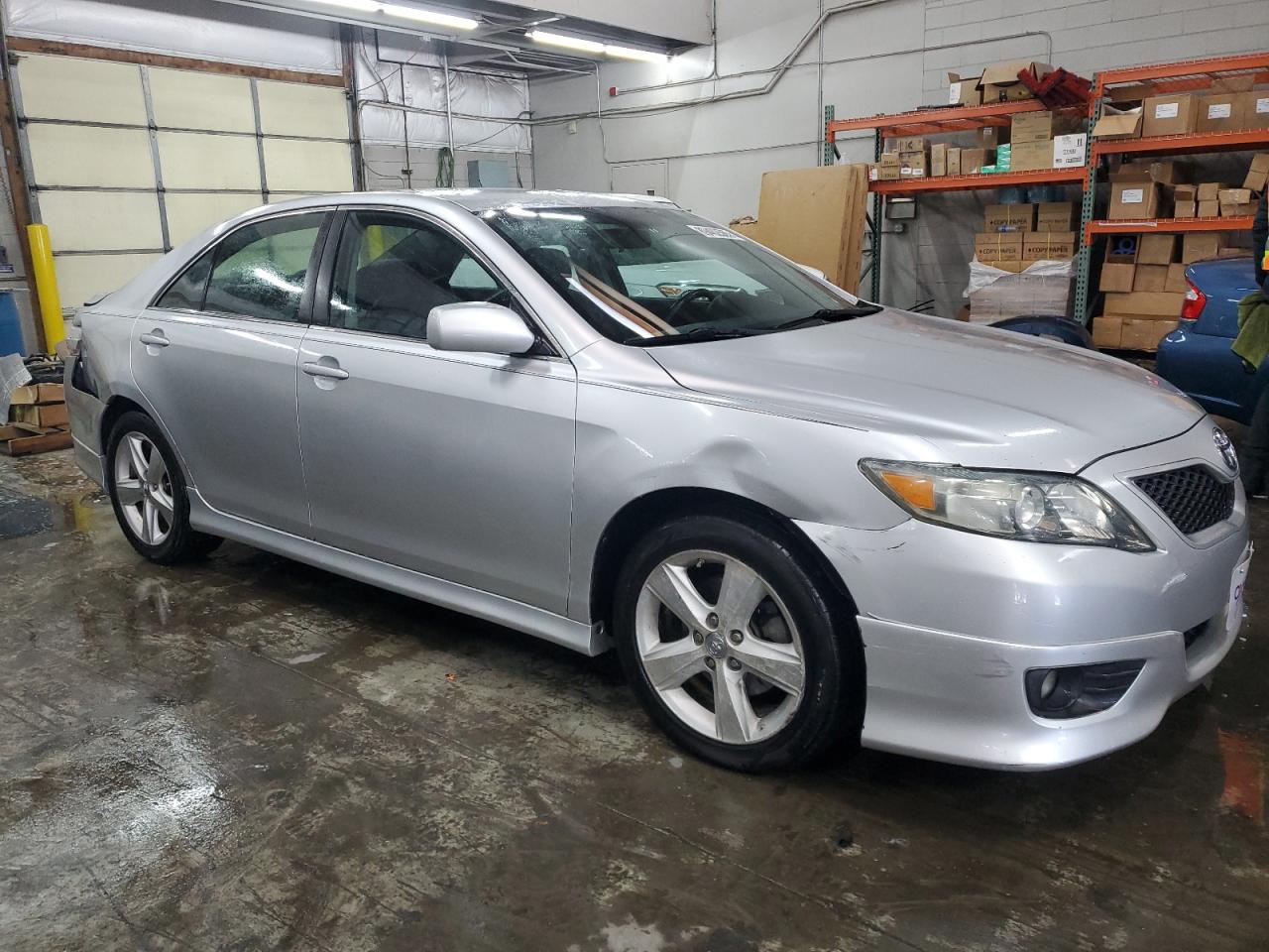 2010 Toyota Camry - Image 4