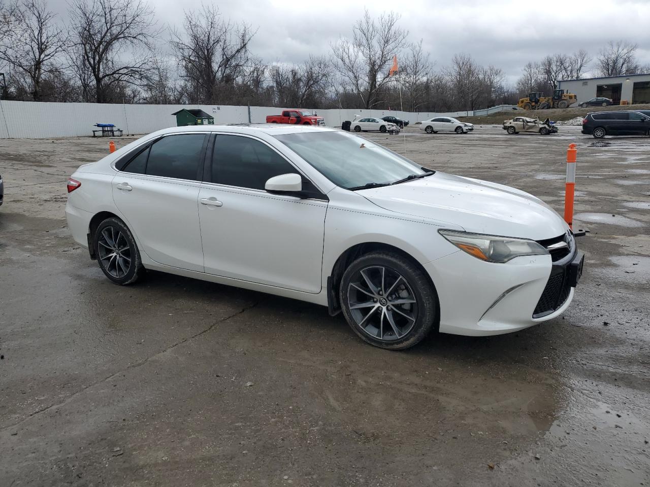 2017 Toyota Camry - Image 4