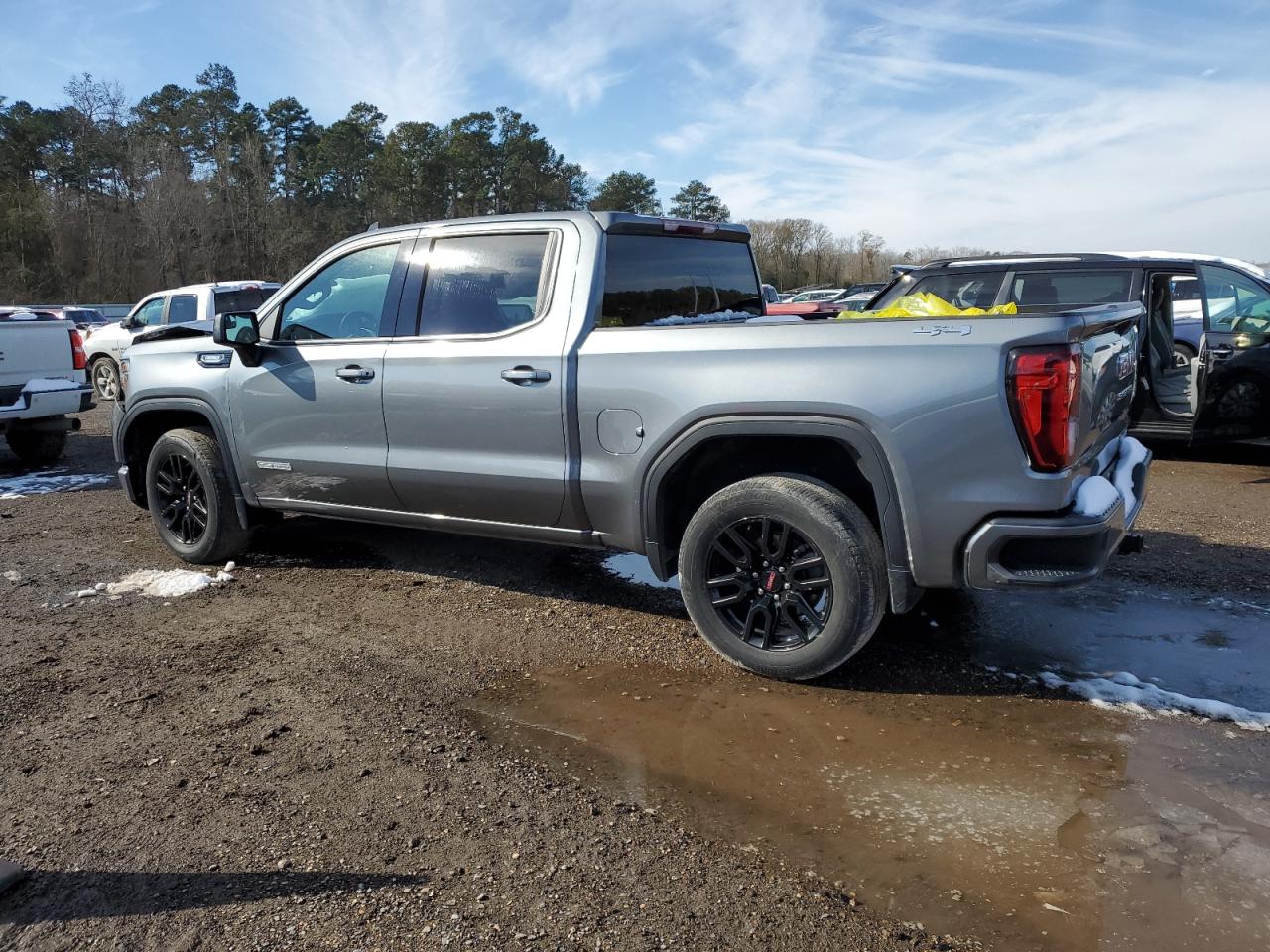 2021 GMC Sierra - Image 2