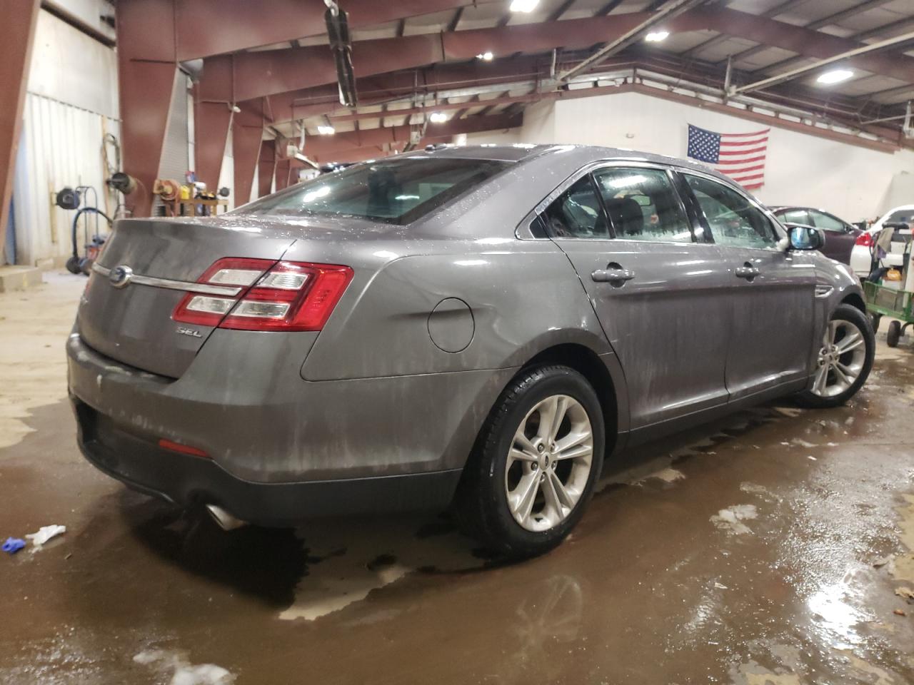 2013 Ford Taurus - Image 3