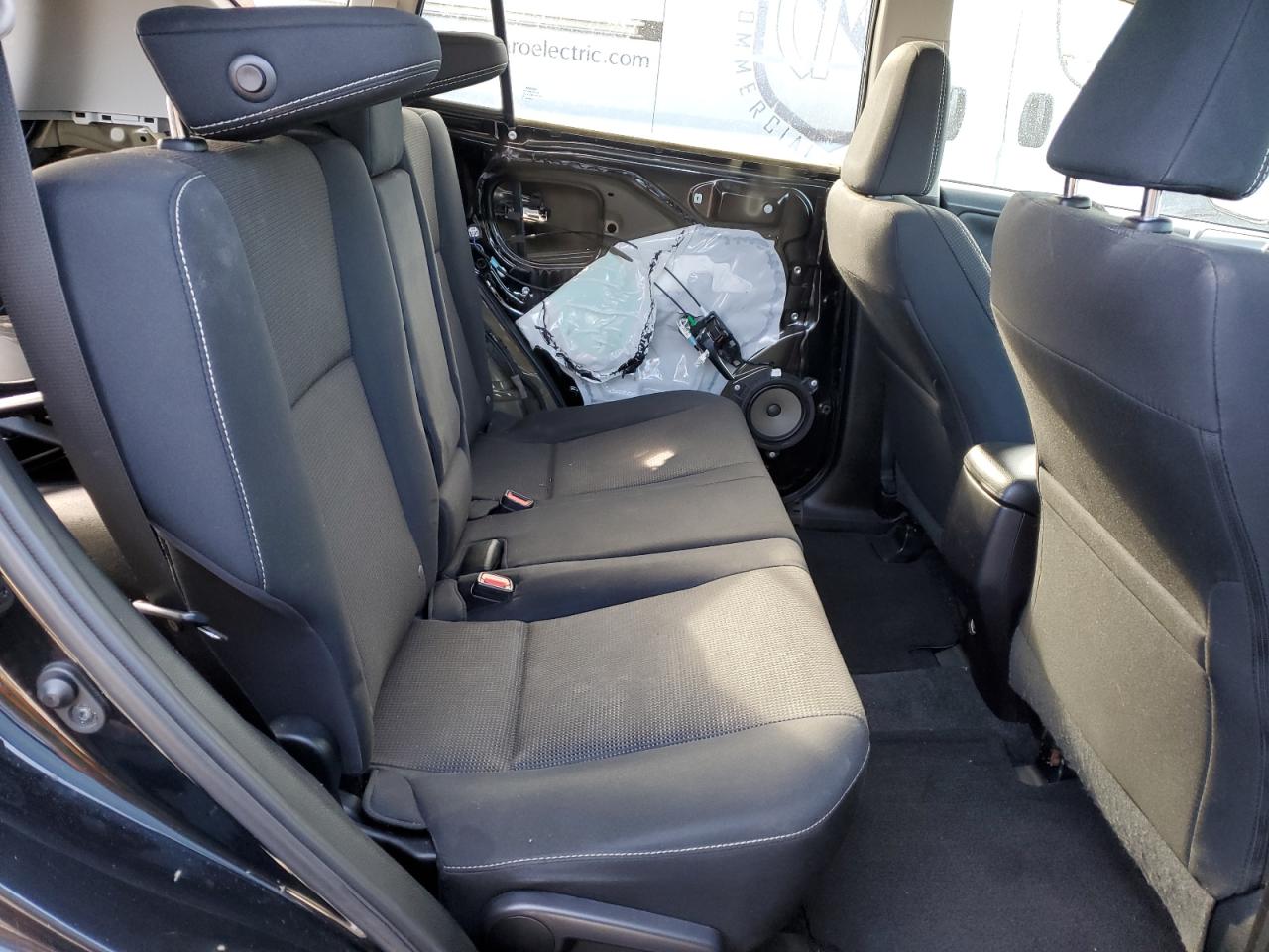 2016 Toyota RAV 4 - Image 11