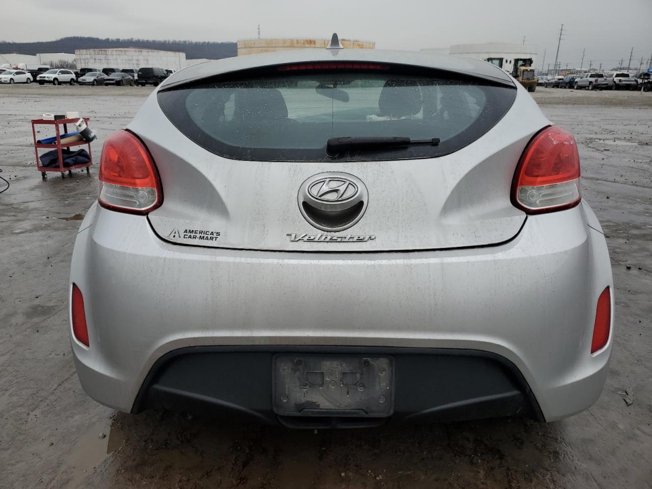 2013 Hyundai Veloster - Image 6