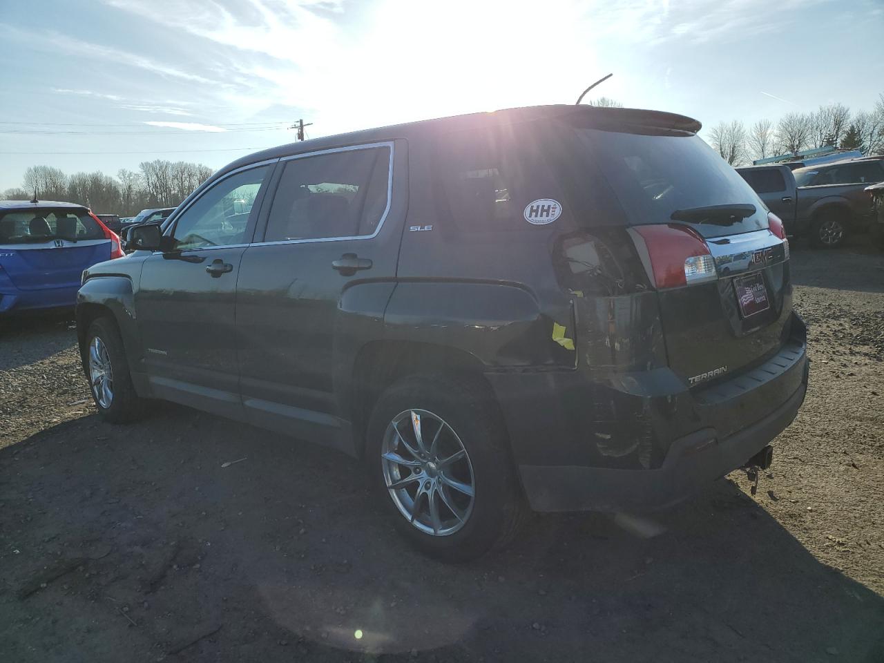 2015 GMC Terrain - Image 2