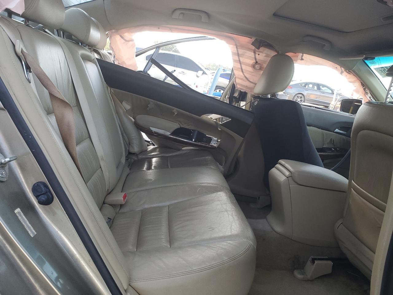 2008 Honda Accord - Image 10
