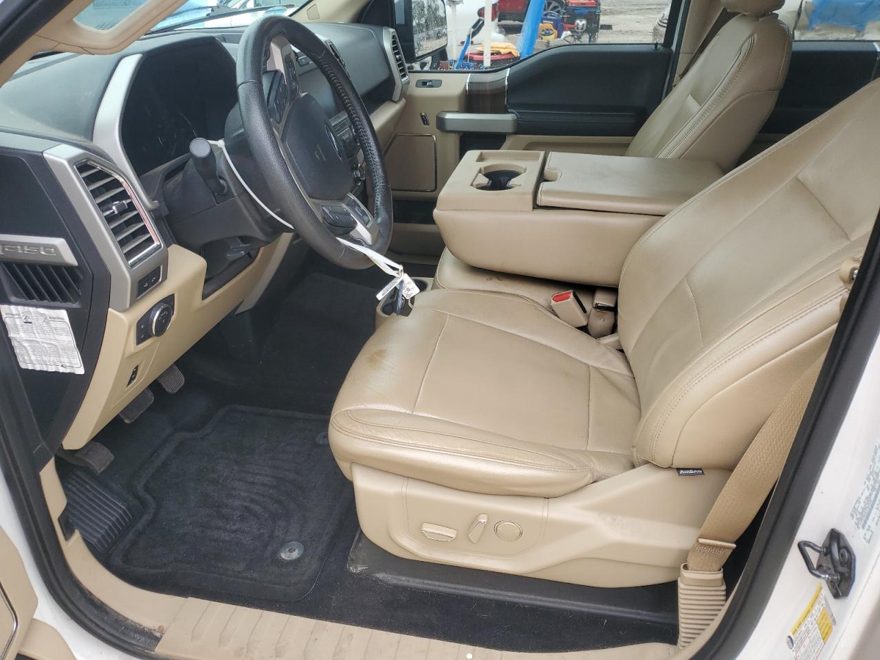 2015 Ford F-150 - Image 7